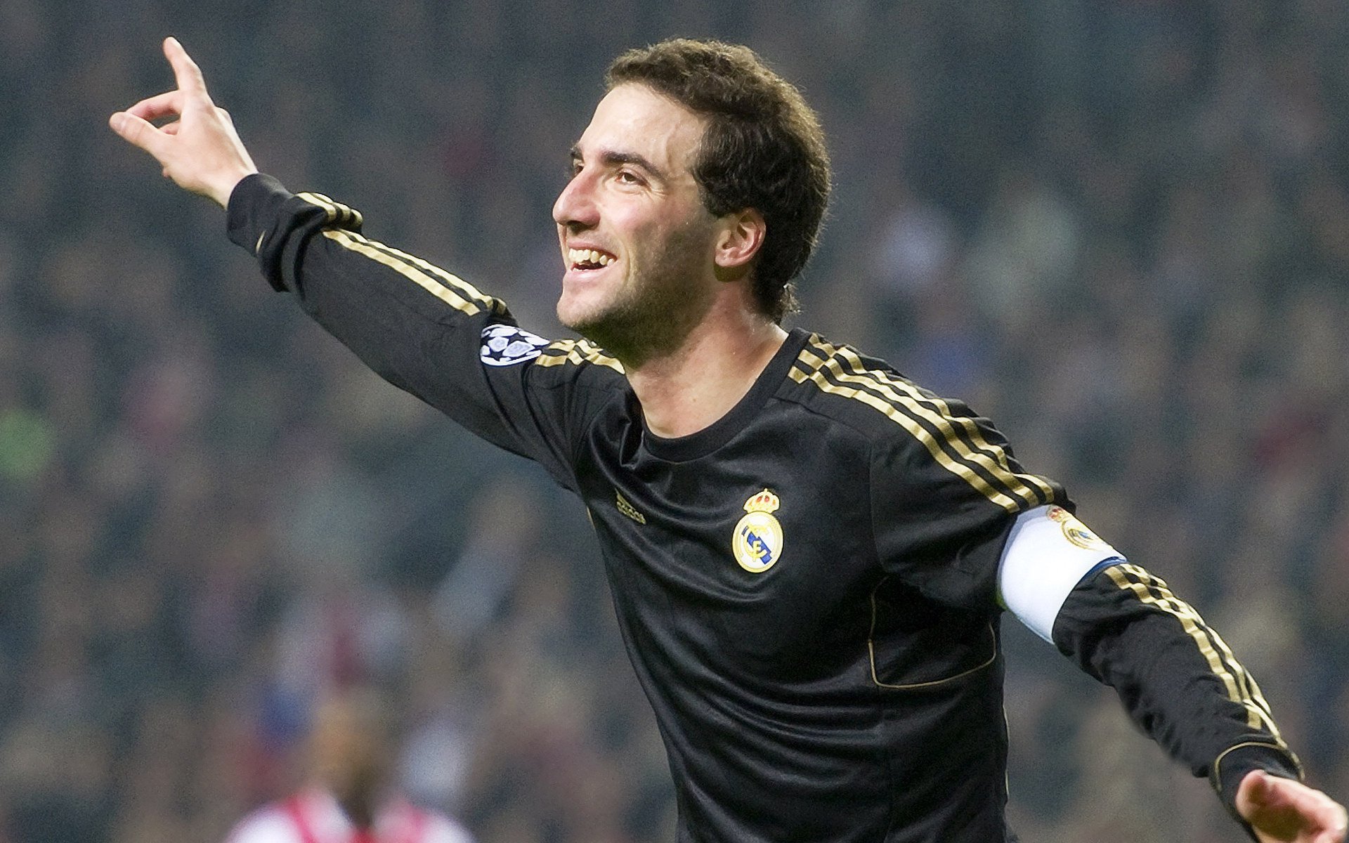 伊藤美诚手感滚烫，带领广州队小胜曼城，赛后一句话霸气侧漏